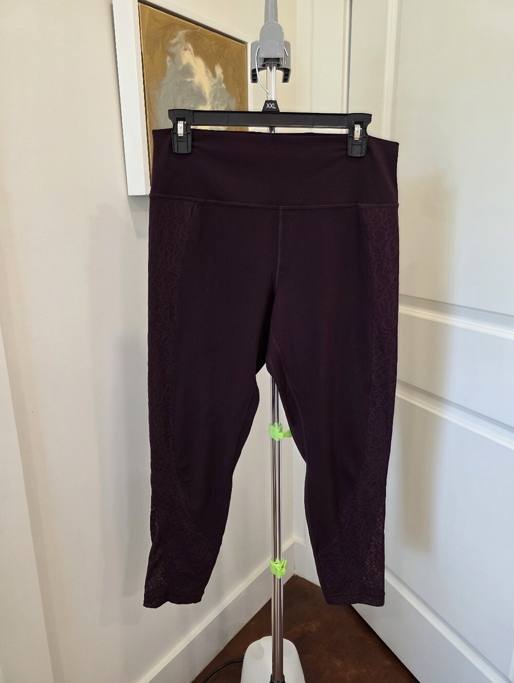 Lululemon Paisley Lace Overlay Leggings 25" Size 12 - Picture 3 of 5